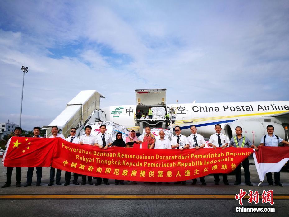 中国援助新动态与巷弄深处的特色小店探秘揭秘