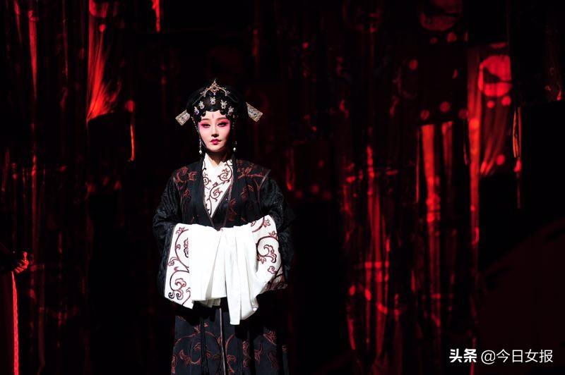 国家一级戏曲演员，演绎国粹，传承经典文化