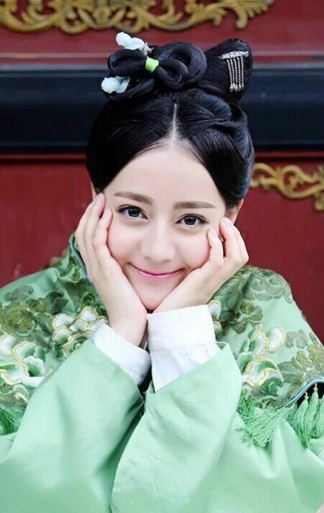 李连杰版倚天屠龙记演员趣事与情感纽带揭秘