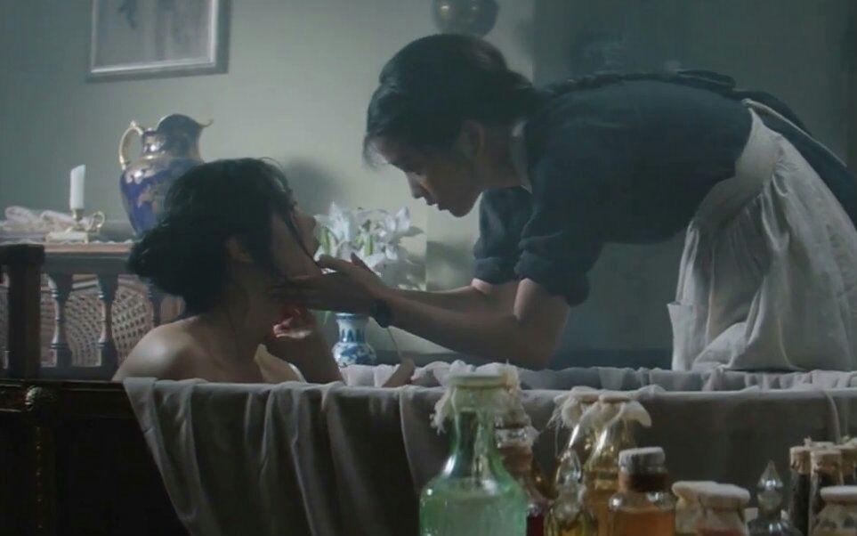 百合电影大尺度，自然美景中的心灵之旅
