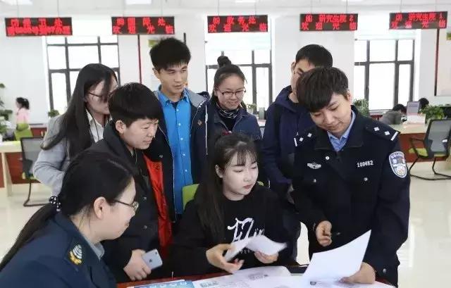 最新户籍证明图片，变化的力量，自信与成就感的源泉