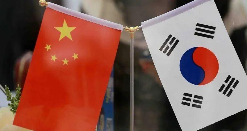 中国对韩国最新制裁及其背后的故事，小巷特色小店的独特魅力引人关注