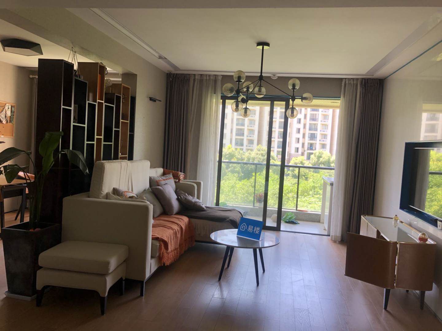 杭州二手房最新价格，时代印记与市场的脉动