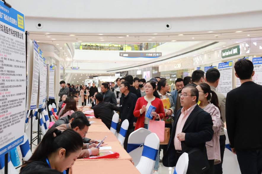 徐州云龙万达最新招聘，探索小巷深处的特色小店之旅！