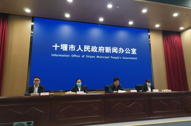 十堰最新新闻，城市中的温馨日常故事