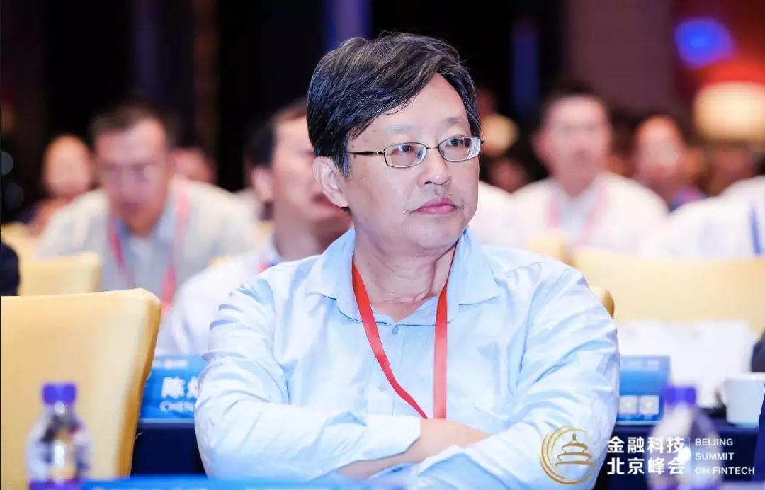 P2P最新政策引领金融新时代，拥抱变化，共筑自信与成就感